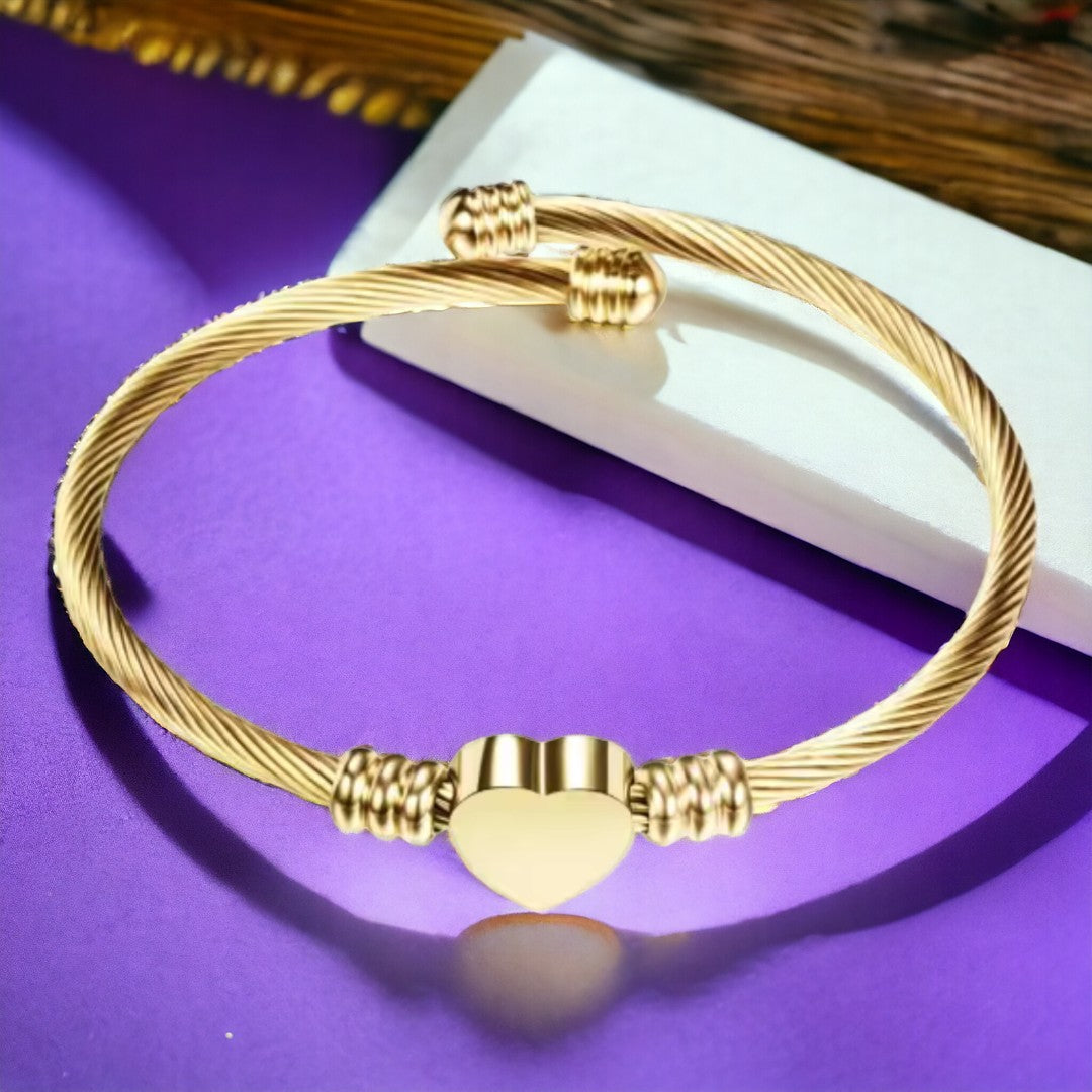 Heart bracelet GOLD